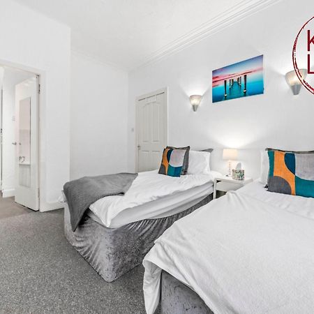 Elmbank Apartment By Klass Living בלשיל מראה חיצוני תמונה